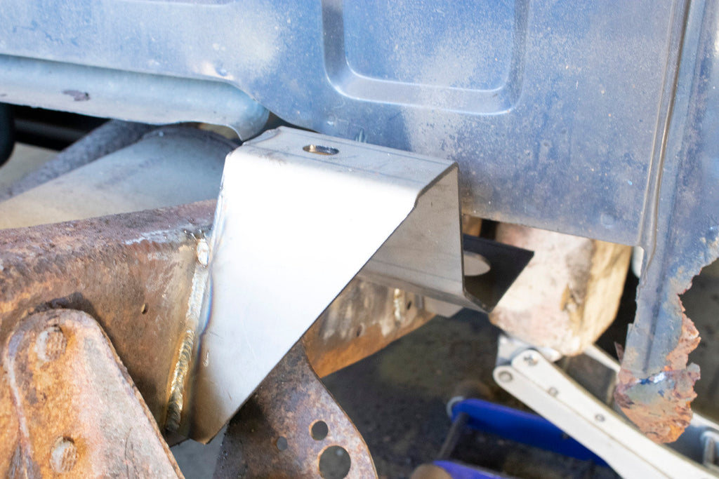 Rust Buster 1988-1998 Chevrolet & GMC C/K 1500 & 2500 Bed and Cab Mount Brackets RB7306