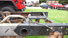 Load image into Gallery viewer, Rust Buster 1999-2006 Chevy &amp; GMC Silverado/Sierra Rear 1500/2500 Shock Crossmember RB7320