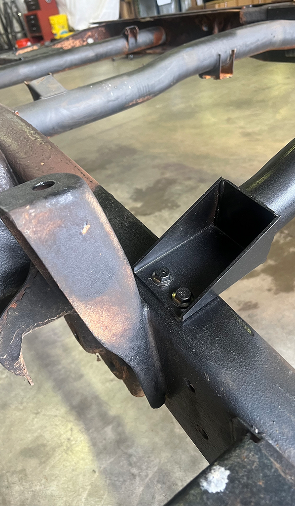1999-2004 and 2006 Chevy Silverado 1500 Forward Fuel Tank Crossmember Rust Buster Frameworks