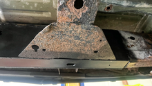 Load image into Gallery viewer, Rust Buster 2007-2013 Chevy Silverado / GMC Sierra 1500 Ext Cab Center Frame Section RB7338L/R