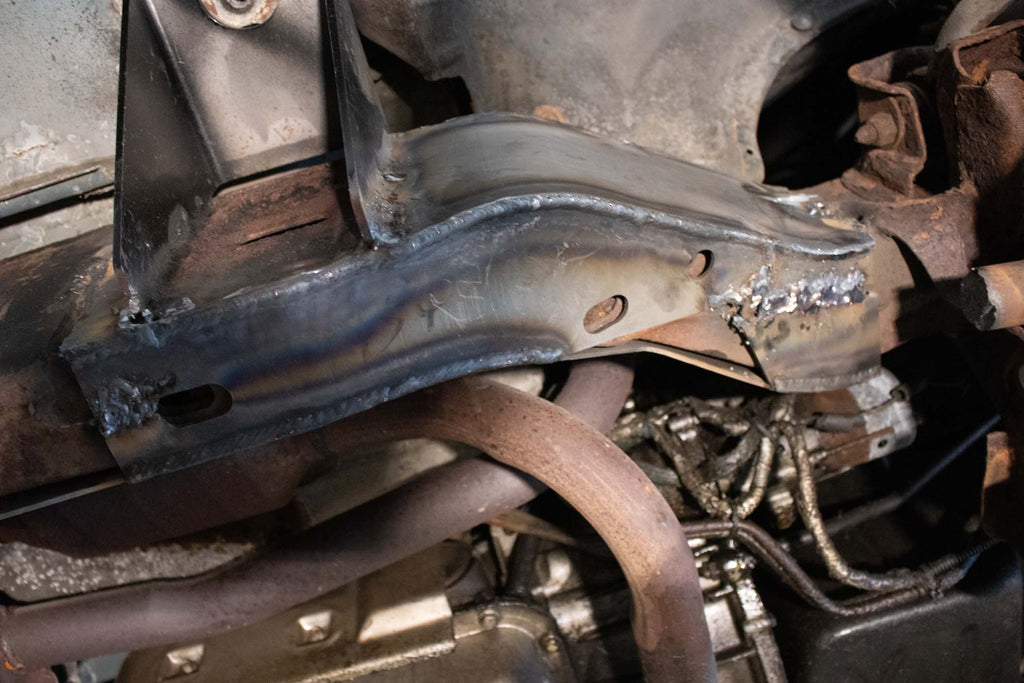 Front Frame Repair Kit For 88-98 Chevy/GMC K1500/2500 Ext Cab Driver Side Rust Buster Frameworks
