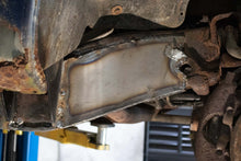 Load image into Gallery viewer, Front Frame Repair Kit For 88-98 Chevy/GMC K1500/2500 Ext Cab Driver Side Rust Buster Frameworks