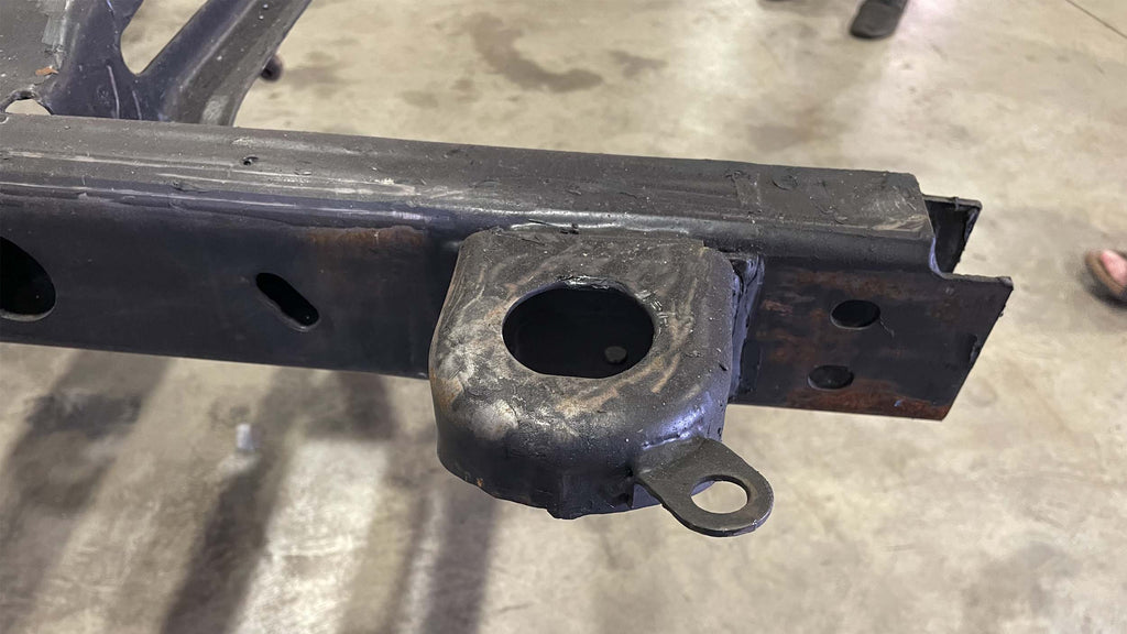Rear Body Frame Mount For Avalanche/Suburban/Yukon Rust Buster Frameworks