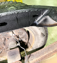 Load image into Gallery viewer, Rust Buster 2004-2012 GM Colorado &amp; Canyon Crew Cab Rear Over Axle Frame Section RB7502