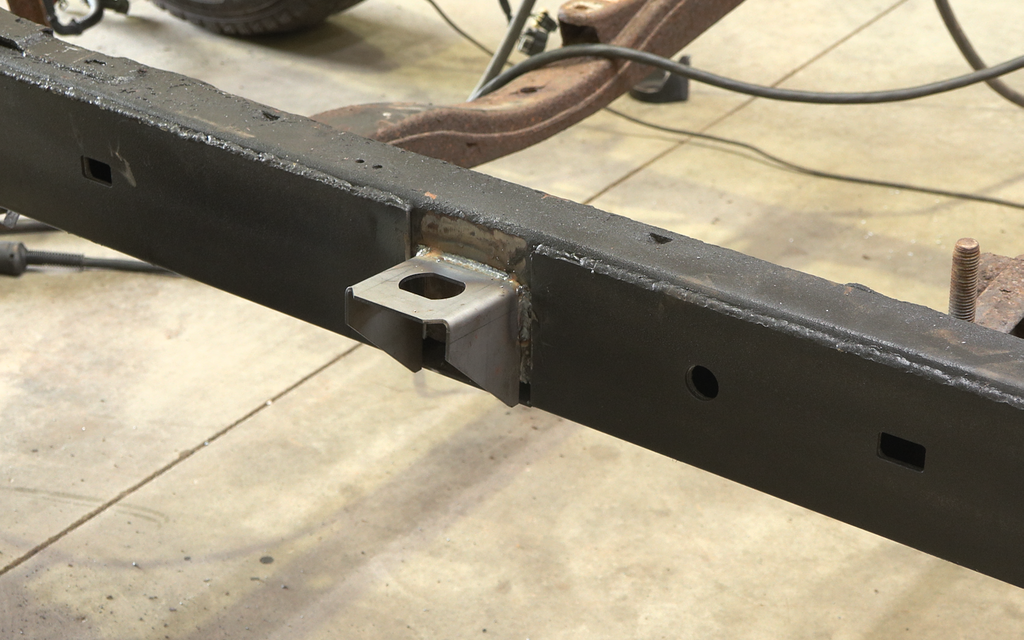 Rust Buster 2004-2012 Chevy Colorado & GMC Canyon Center Cab Body Mount RB7508