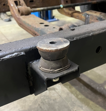 Load image into Gallery viewer, Rust Buster 2004-2012 Chevy Colorado &amp; GMC Canyon Center Cab Body Mount RB7508