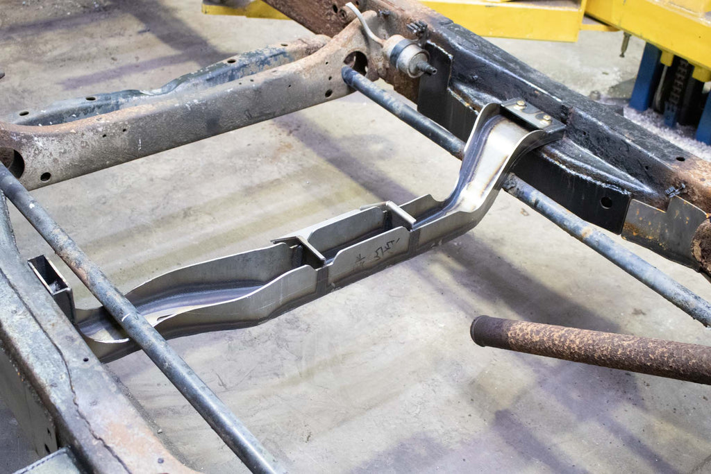 Transmission Crossmember For 93-04 Chevy S10/GMC Sonoma Rust Buster Frameworks