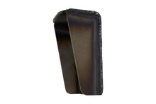 Load image into Gallery viewer, Center Bed Mount For 2001-2010 GM Pickups Rust Buster