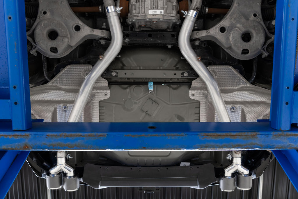 Axle-Back 2.5 inch Dual Rear Quad Tips 20-Up Explorer/Aviator MBRP