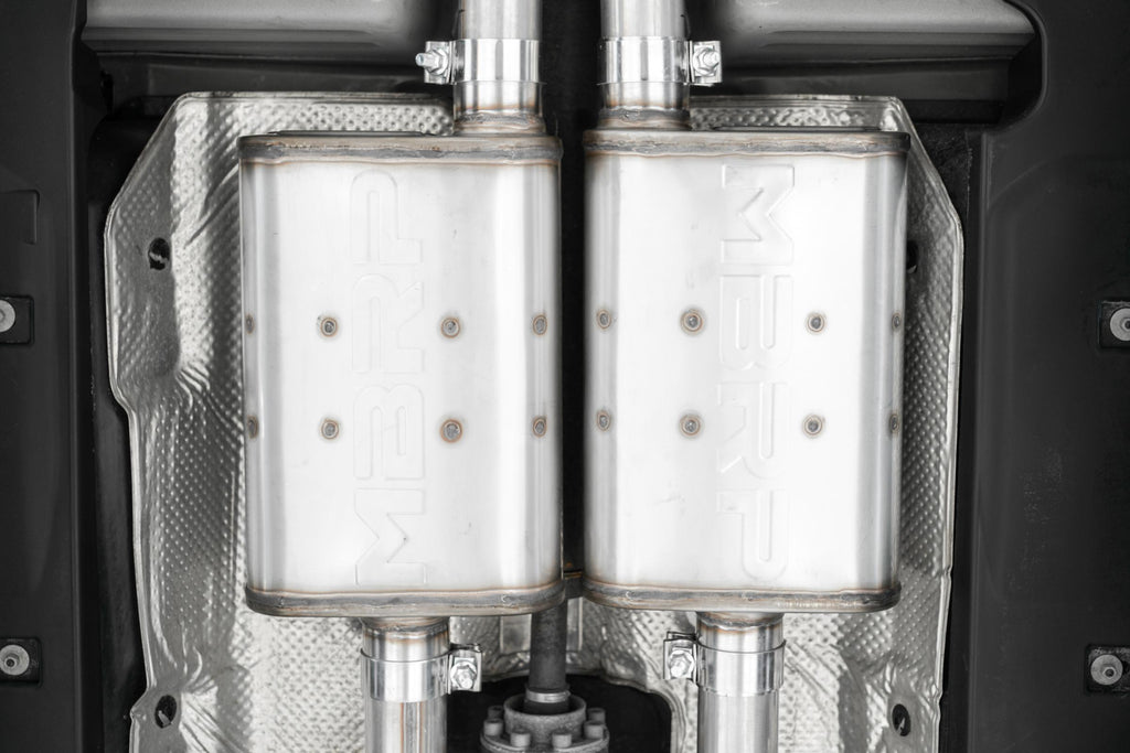 15-23 Dodge Challenger T304 Stainless Steel 2.5 Inch Cat Back Dual Rear Exit with Carbon Fiber Tips Exhaust System MBRP
