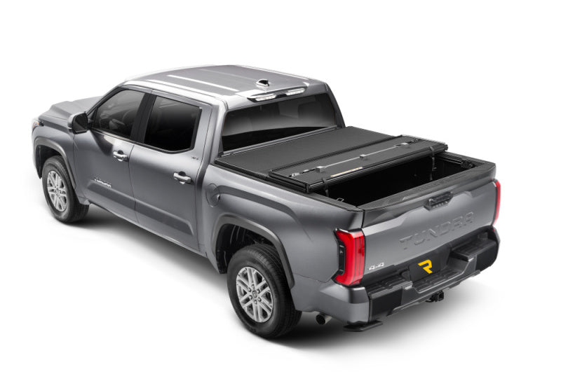 Extang 16-23 Toyota Tacoma (5ft. 1in. Bed) Solid Fold ALX EXT88830