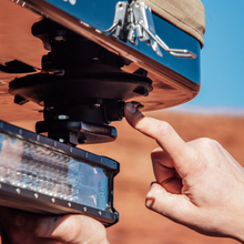 Load image into Gallery viewer, SeaSucker Light Bar Mount SEASM6110