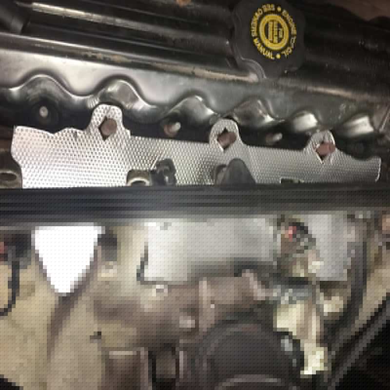 DEI Fuel Rail and Injecter Cover Jeep 1997 - 2004 4.0L Engine DEI10378