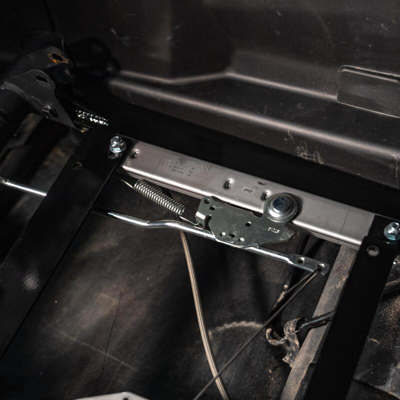 PRP Can-Am Maverick X3 / Maverick R Seat Mount & Slider Kit - Pair PRPC91