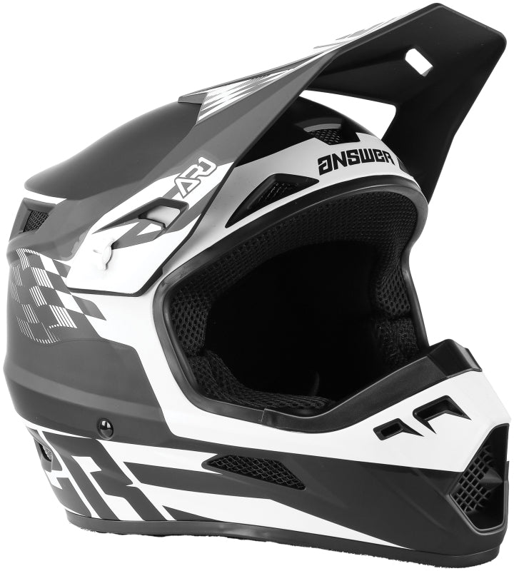Answer AR1 Sweep Helmet Black/White - Medium ANS442898