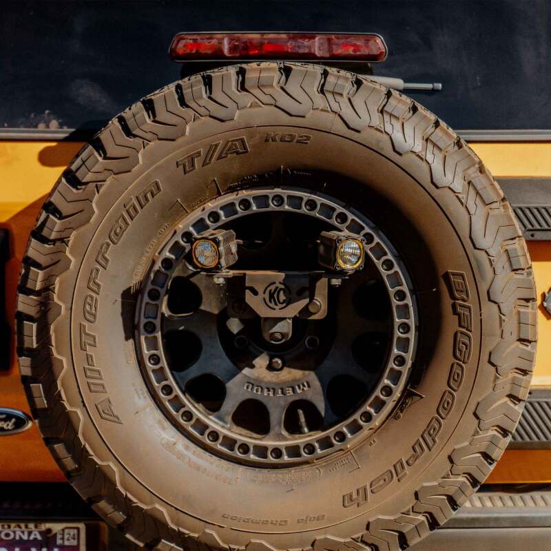 KC HiLiTES 21-24 Ford Bronco Spare Tire Carrier Light Mount w/ M12x1.5 Lug Nuts KCL7477