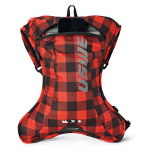 Load image into Gallery viewer, USWE Outlander Hydration Pack 2L - Flannel Red/Black USW202076048