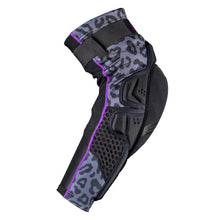 Load image into Gallery viewer, EVS Slayco96 Knee Guard Pair Ghost/Leopard - 2XL EVSSLAY96K-LP-XXL