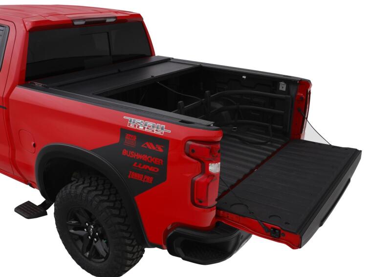 Roll-N-Lock 2022 Toyota Tundra Crew/Double Cab (5ft6in Bed) A-Series Retractable Tonneau Cover RNLBT575A
