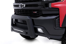 lund_revolutionbullbar_silverado_86521201_p05.jpg